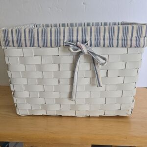 White 11.5" Basket With Blue And White Liner